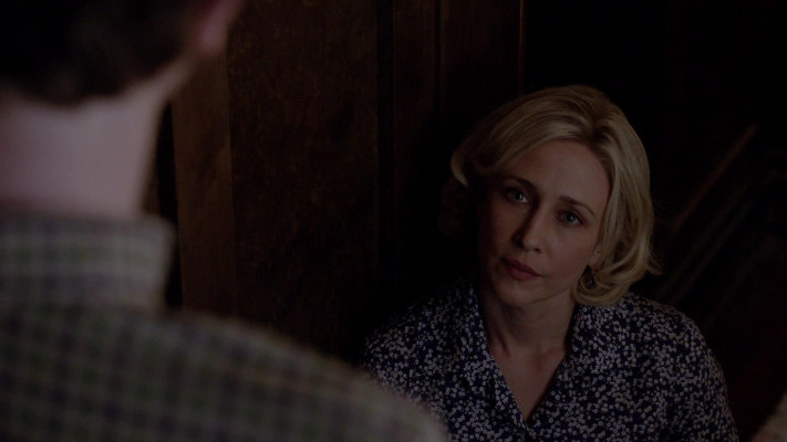Vera Farmiga - Bates Motel (2014) 2x05 &#039;The Escape Artist&#039;
