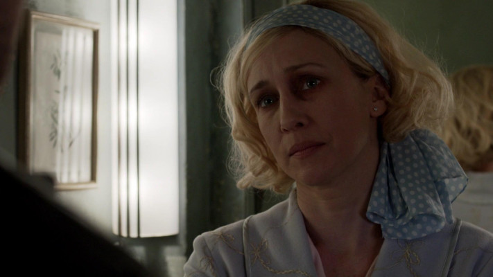 Vera Farmiga - Bates Motel (2015) 3x05 &#039;The Deal&#039;