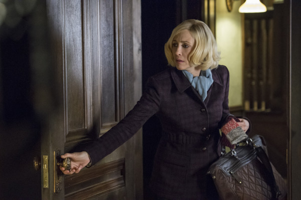 Vera Farmiga - Bates Motel (2016) 4x08 &#039;Unfailthful&#039;