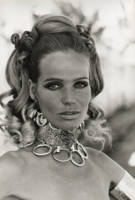photo 7 in Veruschka gallery [id110378] 2008-09-29 00:00:00