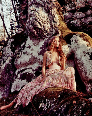 photo 20 in Veruschka von Lendorff gallery [id509668] 2012-05-11 00:00:00