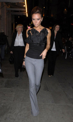 photo 12 in Victoria Beckham gallery [id157289] 2009-05-12 00:00:00