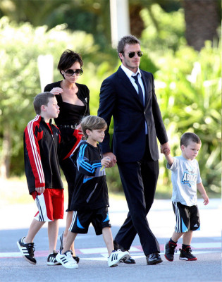 photo 9 in Victoria Beckham gallery [id169253] 2009-06-24 00:00:00