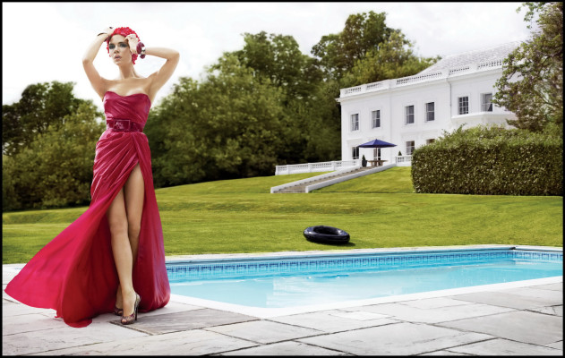 photo 3 in Victoria Beckham gallery [id310099] 2010-11-02 00:00:00