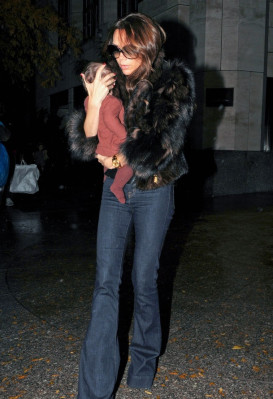 photo 18 in Victoria Beckham gallery [id437906] 2011-11-21 00:00:00