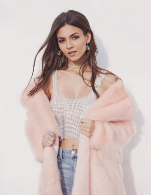 Victoria Justice and Madison Reed – Lefair Fall 2017 Photos