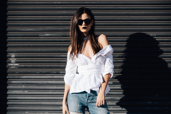 Victoria Justice – Social Media