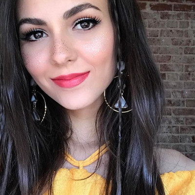 Victoria Justice Social Media Pics 
