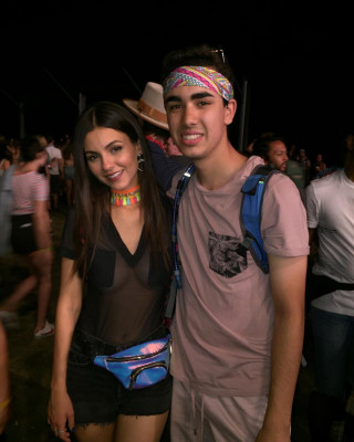 Victoria Justice Social Media Pics 