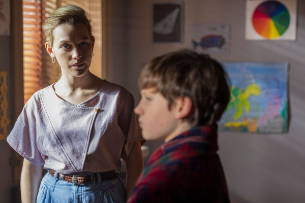 Victoria Pedretti - The Haunting Of Bly Manor 1.02 'The Pupil' (2020)