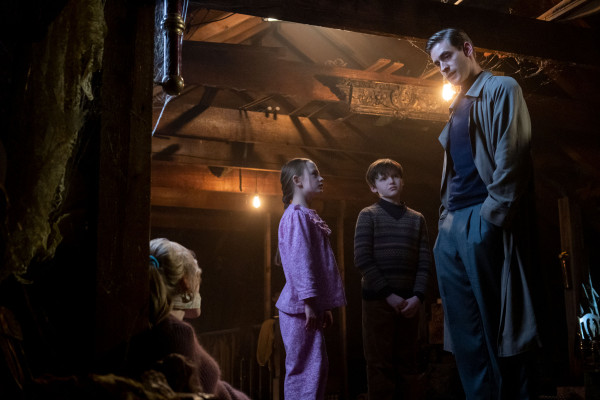 Victoria Pedretti - The Haunting Of Bly Manor 1.07 &#039;The Two Faces&#039; (2020)