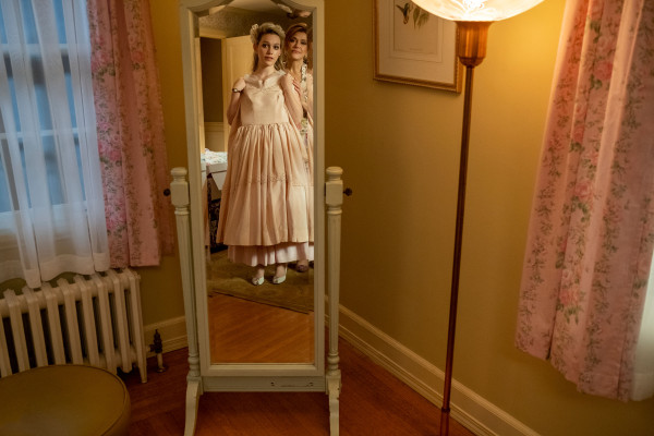 Victoria Pedretti - The Haunting Of Bly Manor 1.04 &#039;The Way It Came&#039; (2020)