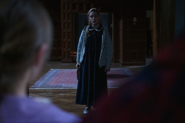 Victoria Pedretti - The Haunting Of Bly Manor 1.04 &#039;The Way It Came&#039; (2020)