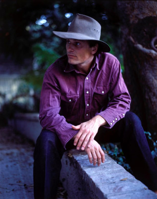 photo 13 in Viggo Mortensen gallery [id197322] 2009-10-15 00:00:00