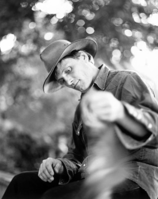 photo 12 in Viggo Mortensen gallery [id197323] 2009-10-15 00:00:00