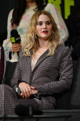 Virginia Gardner – Marvel’s “Runaways” TV Show Panel at NYCC 2019