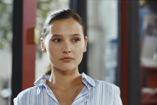 photo 29 in Virginie Ledoyen gallery [id46763] -0001-11-30 00:00:00