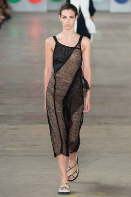 Vittoria Ceretti - Hugo Boss Spring/Summer 2018 Fashion Show in New York