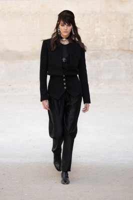 Chanel Resort 2022 Fashion Show in Paris