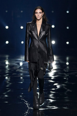 Vittoria Ceretti - Givenchy Fall/Winter 2022 Fashion Show in Paris