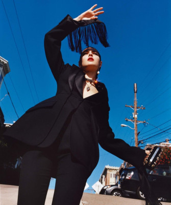 Vittoria Ceretti - Alexander Mcqueen Campaign