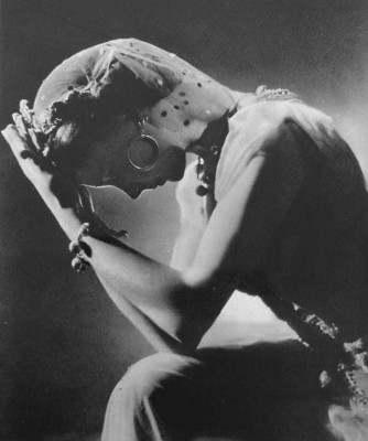 Vivien Leigh by Norman Parkinson for &#039;The Happy Hypocrite&#039; (1936) 