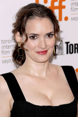 photo 15 in Winona Ryder gallery [id296348] 2010-09-16 00:00:00
