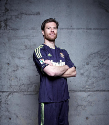 photo 18 in Xabi Alonso gallery [id530081] 2012-07-03 00:00:00