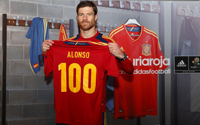 photo 24 in Xabi Alonso gallery [id528366] 2012-07-02 00:00:00