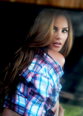 Ximena Cordoba pic #1069383