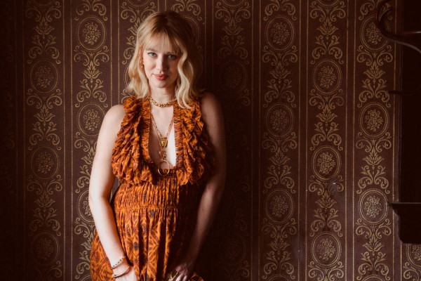 YAEL GROBGLAS for Italian Reve, February 2020