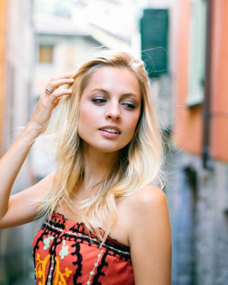 Yanina Studilina pic #1064420