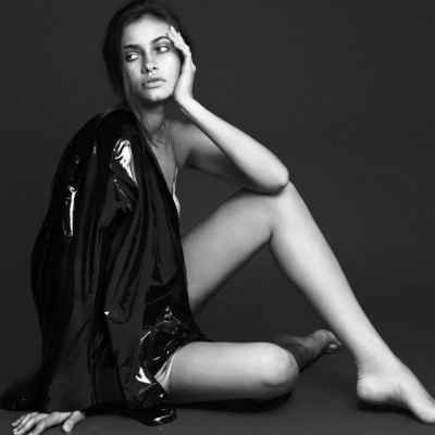 Yara Khmidan pic #885874