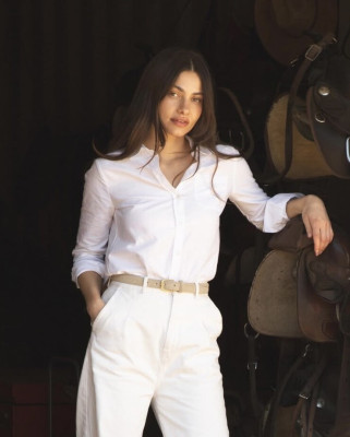 Yara Khmidan for Aureum Collective by Ellie Lyon