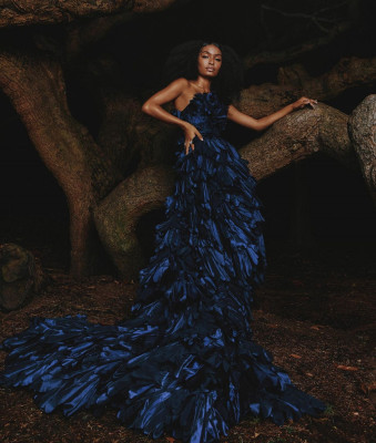 Kiernan Shipka and Yara Shahidi – Harper’s Bazaar US December 2019/January 2020 