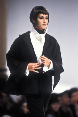 Yasmeen Ghauri ~ Claude Montana Fall 1993