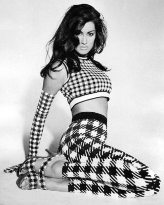 photo 17 in Yasmeen Ghauri gallery [id144941] 2009-03-27 00:00:00