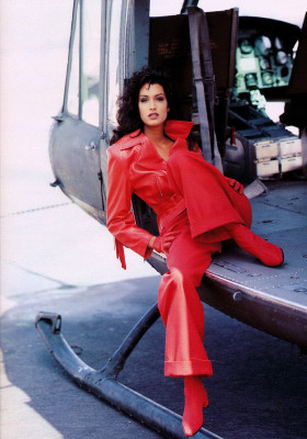 photo 26 in Yasmeen Ghauri gallery [id147215] 2009-04-06 00:00:00