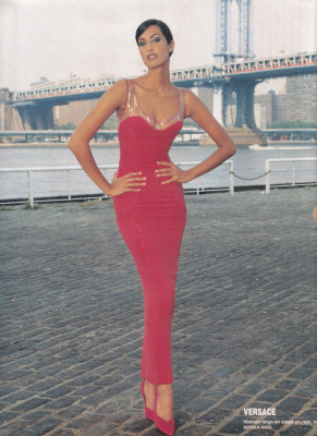 Yasmeen Ghauri ~ iHOLA! Spain fall/winter 1995 by Jesus Carrero