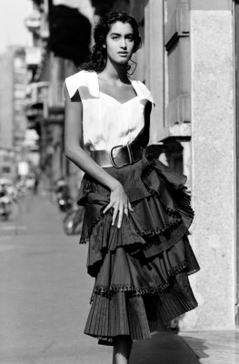Yasmeen Ghauri for Byblos SS 1990 by Art Streiber