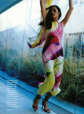 photo 24 in Yasmin Le Bon gallery [id93351] 2008-05-20 00:00:00