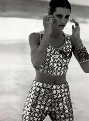 photo 10 in Yasmin Le Bon gallery [id395694] 2011-05-19 00:00:00