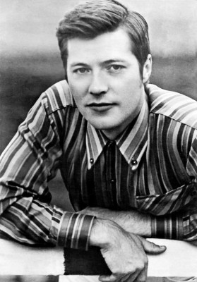 Yevgeny Zharikov pic #1216533