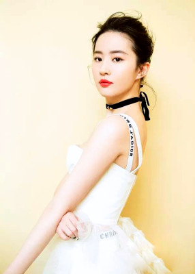 photo 10 in Yifei gallery [id1157734] 2019-04-08 00:00:00