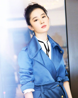 Yifei Liu pic #1157743