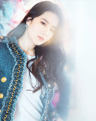 photo 25 in Yifei Liu gallery [id1157689] 2019-04-08 00:00:00