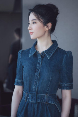 Yifei Liu pic #1157637