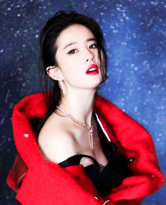 Yifei Liu pic #1157592