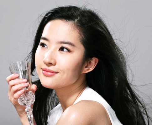 Yifei Liu pic #1157500