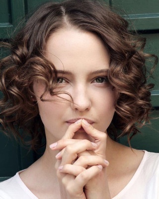 Новые лица: Юлия Хлынина